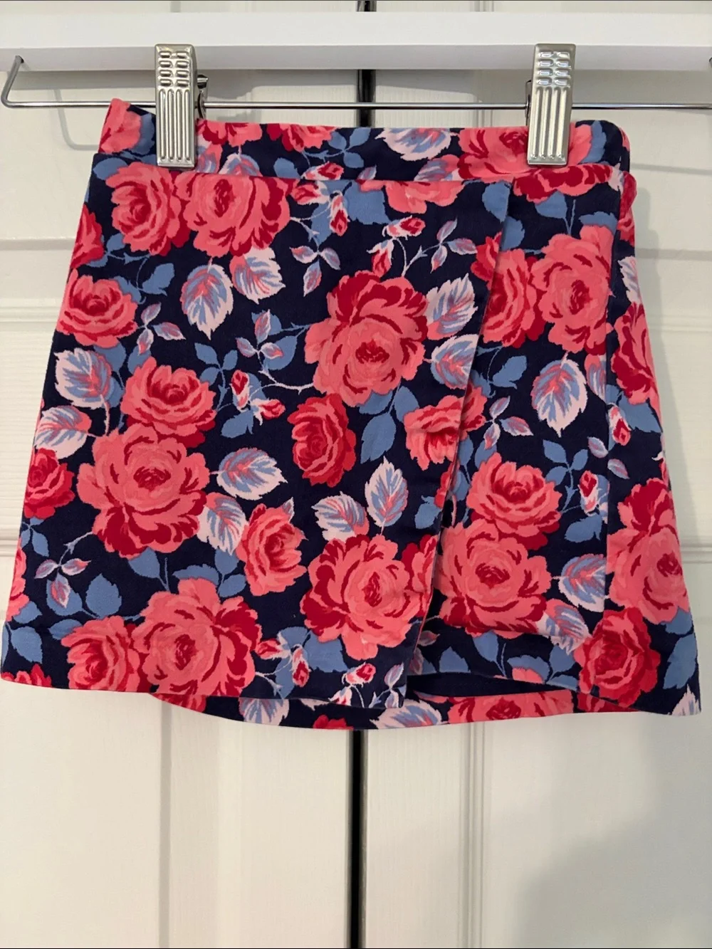 OshKosh B'gosh Navy Floral Skirt with Pink Roses Size 4T EUC